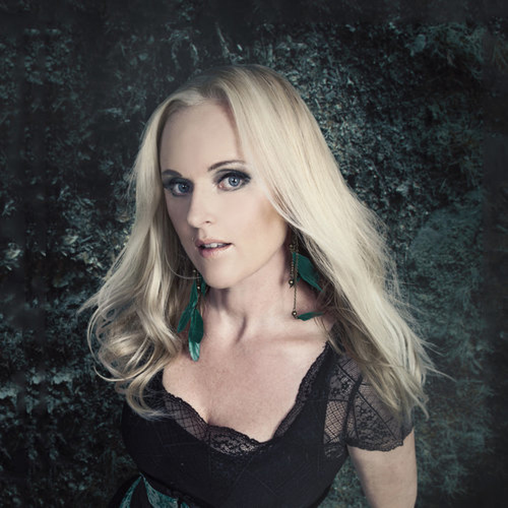 Liv Kristine