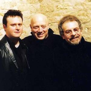 Ceccarelli Trio ดาวน์โหลดและฟังเพลงฮิตจาก Ceccarelli Trio