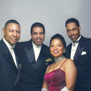 The Platters ดาวน์โหลดและฟังเพลงฮิตจาก The Platters