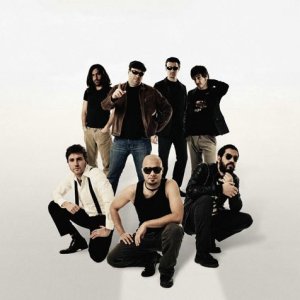 Eskorzo ดาวน์โหลดและฟังเพลงฮิตจาก Eskorzo