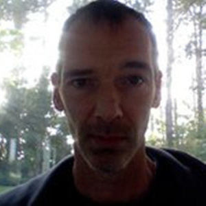 Hans Helewaut ดาวน์โหลดและฟังเพลงฮิตจาก Hans Helewaut