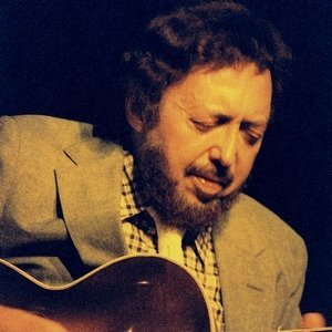 Barney Kessel ดาวน์โหลดและฟังเพลงฮิตจาก Barney Kessel