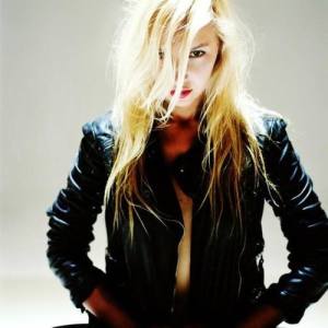 Sara Da Pin Up ดาวน์โหลดและฟังเพลงฮิตจาก Sara Da Pin Up