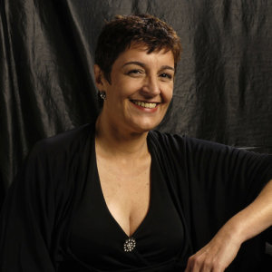 Fatima Guedes ดาวน์โหลดและฟังเพลงฮิตจาก Fatima Guedes