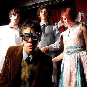 Moth ดาวน์โหลดและฟังเพลงฮิตจาก Moth