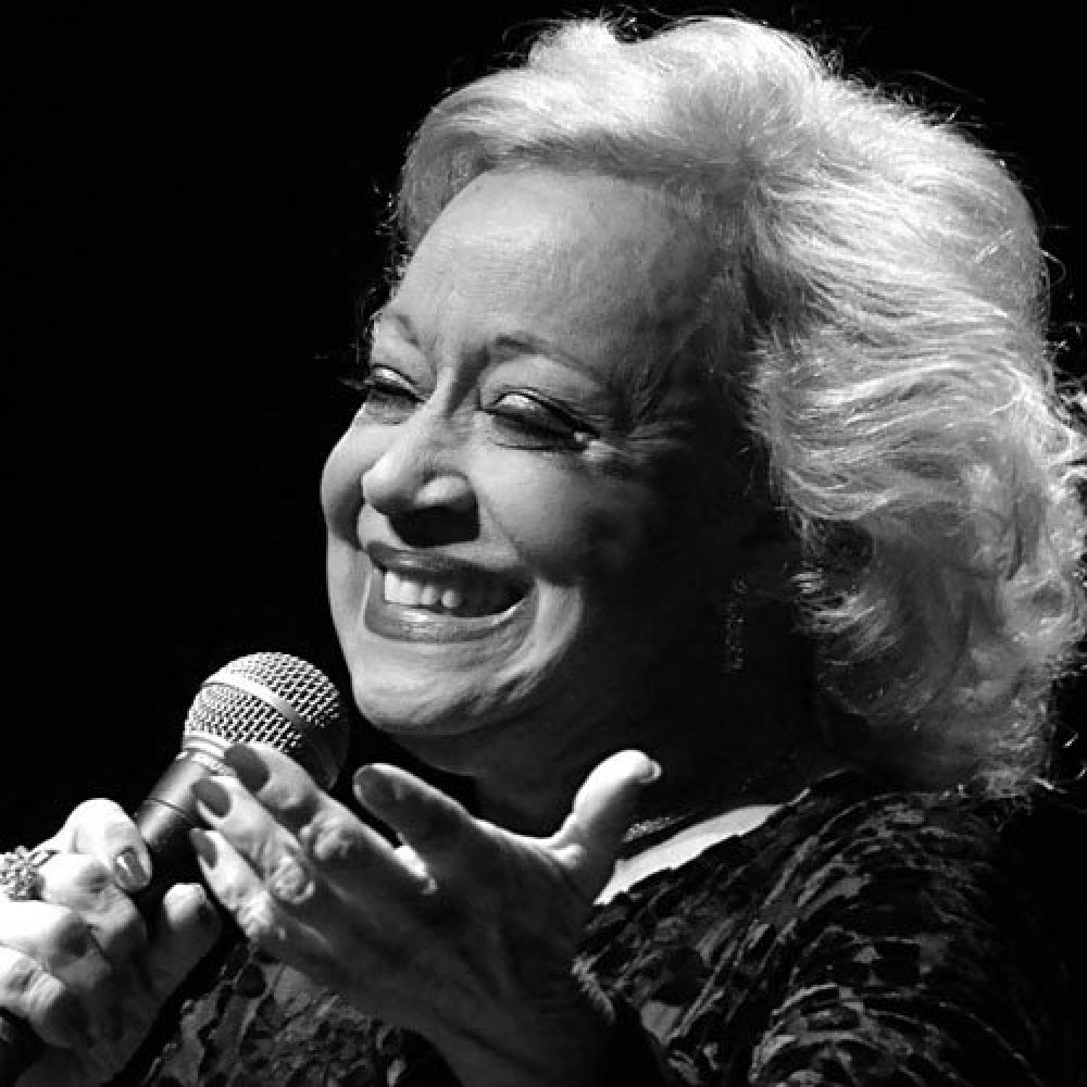 Claudette Soares