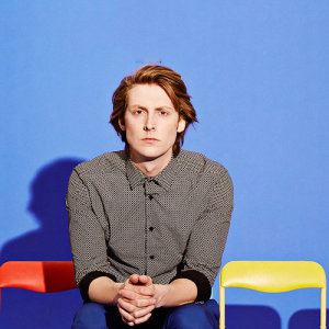 Eric Hutchinson ดาวน์โหลดและฟังเพลงฮิตจาก Eric Hutchinson