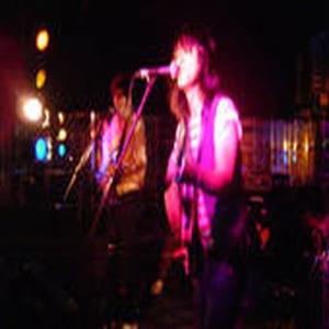 The Rumours ดาวน์โหลดและฟังเพลงฮิตจาก The Rumours