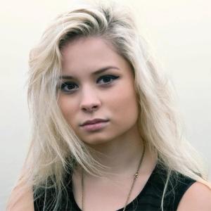 Nina Nesbitt