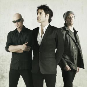 Train ดาวน์โหลดและฟังเพลงฮิตจาก Train