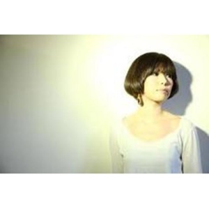 Chi-Ka ดาวน์โหลดและฟังเพลงฮิตจาก Chi-Ka