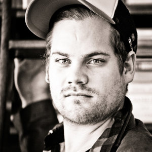 Theo Tams ดาวน์โหลดและฟังเพลงฮิตจาก Theo Tams