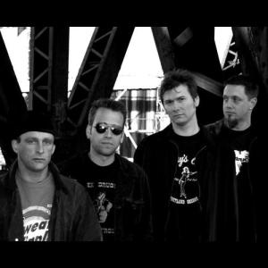 Supernaut ดาวน์โหลดและฟังเพลงฮิตจาก Supernaut