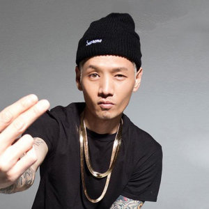 Masta Wu ดาวน์โหลดและฟังเพลงฮิตจาก Masta Wu