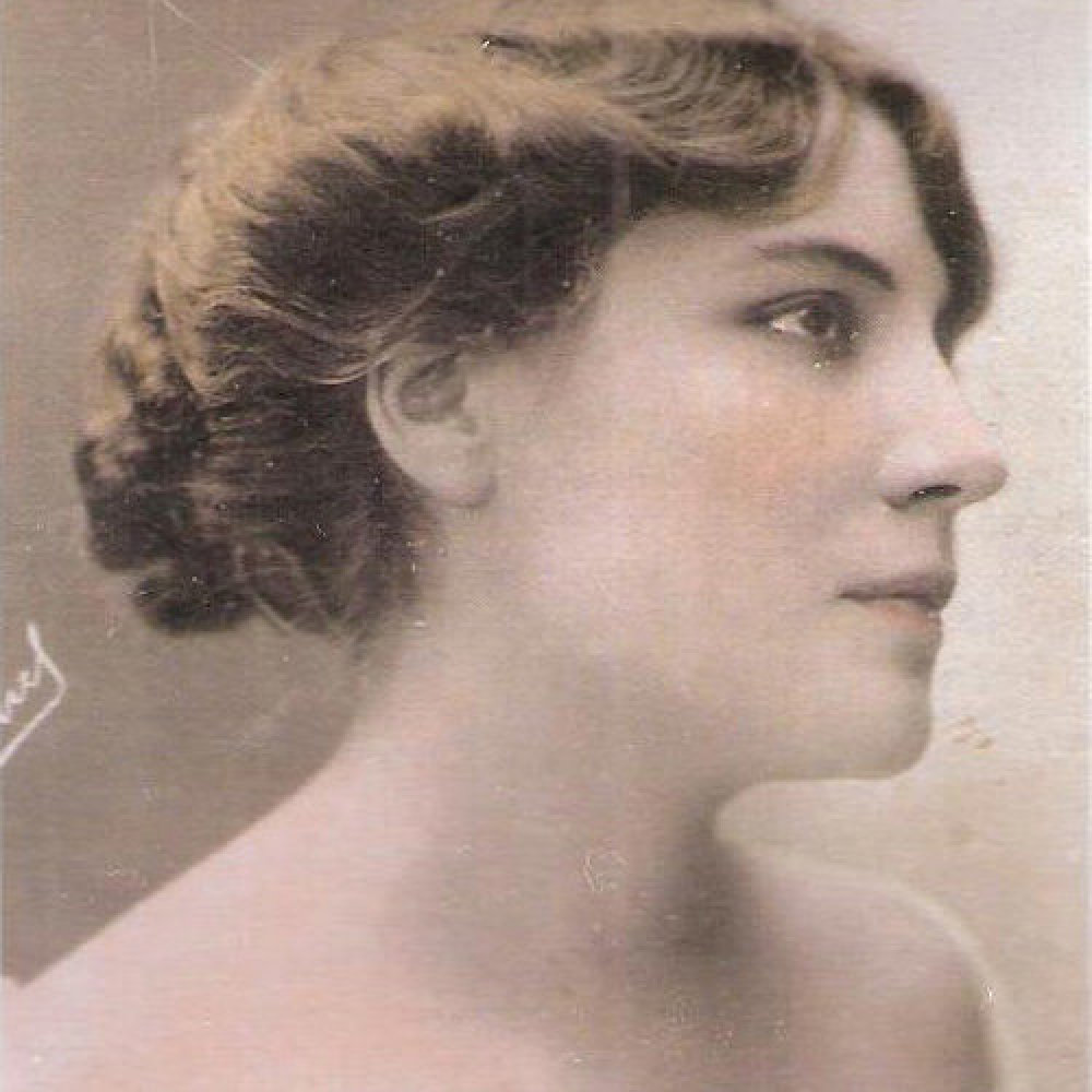 Suzanne Brohly