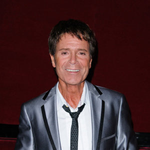 Cliff Richard ดาวน์โหลดและฟังเพลงฮิตจาก Cliff Richard