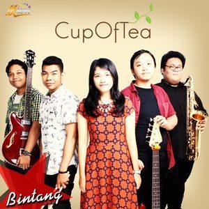 收聽Cup Of Tea的Bintang歌詞歌曲
