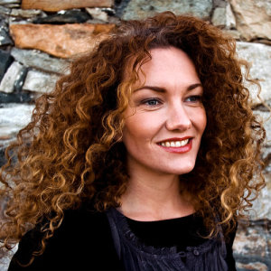 Christina Undhjem ดาวน์โหลดและฟังเพลงฮิตจาก Christina Undhjem