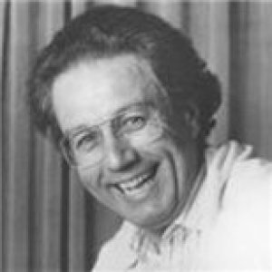 Karl Anton Rickenbacher ดาวน์โหลดและฟังเพลงฮิตจาก Karl Anton Rickenbacher