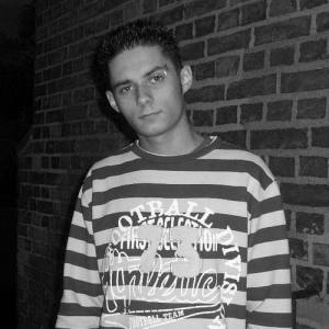 Dave Schiemann ดาวน์โหลดและฟังเพลงฮิตจาก Dave Schiemann