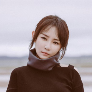 邵夷贝 ดาวน์โหลดและฟังเพลงฮิตจาก 邵夷贝