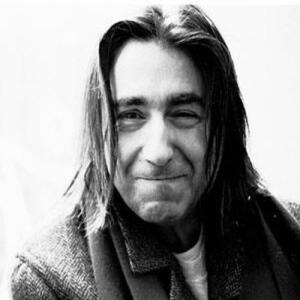 Loren Connors ดาวน์โหลดและฟังเพลงฮิตจาก Loren Connors