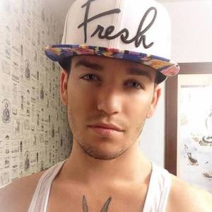 Shawn Davis ดาวน์โหลดและฟังเพลงฮิตจาก Shawn Davis
