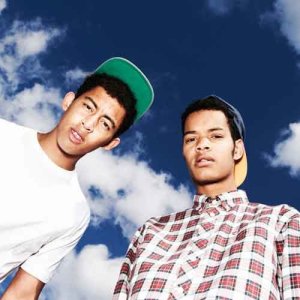 Rizzle Kicks ดาวน์โหลดและฟังเพลงฮิตจาก Rizzle Kicks