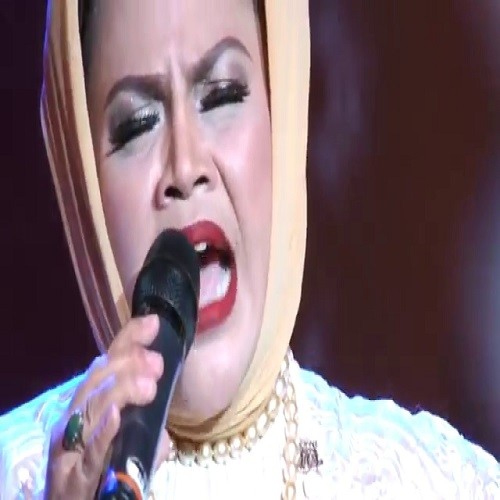 Hetty Koes Endang