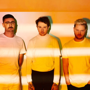 Alt-J ดาวน์โหลดและฟังเพลงฮิตจาก Alt-J