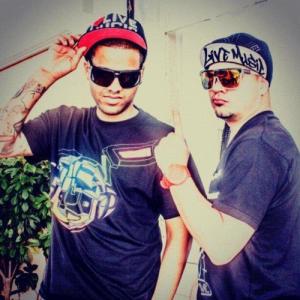 Jowell y Randy ดาวน์โหลดและฟังเพลงฮิตจาก Jowell y Randy