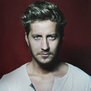 Ciprian Robu ดาวน์โหลดและฟังเพลงฮิตจาก Ciprian Robu