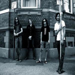 The Flying Eyes ดาวน์โหลดและฟังเพลงฮิตจาก The Flying Eyes
