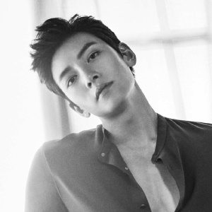 Ji Chang Wook ดาวน์โหลดและฟังเพลงฮิตจาก Ji Chang Wook