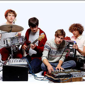 Post War Years ดาวน์โหลดและฟังเพลงฮิตจาก Post War Years