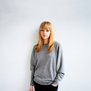 Lucy Rose ดาวน์โหลดและฟังเพลงฮิตจาก Lucy Rose