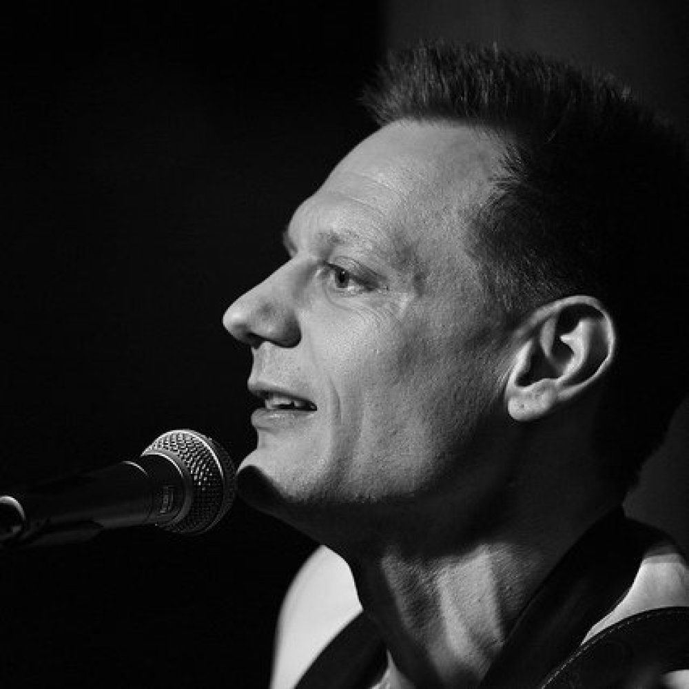 Tobias Trier