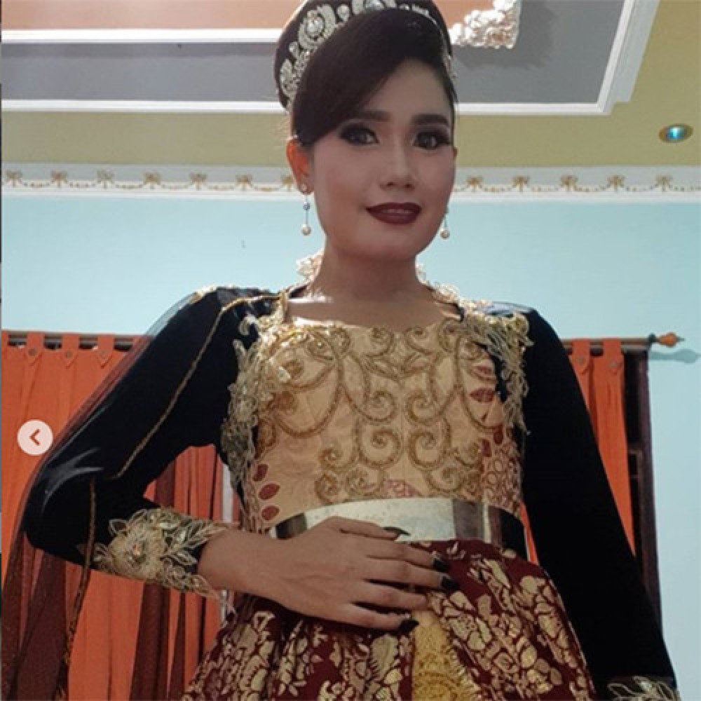 Erni Ayu Ningsih