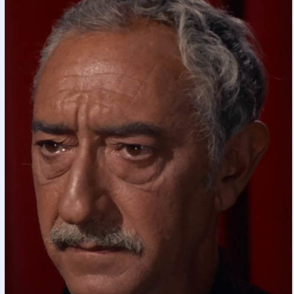 Arnold Moss