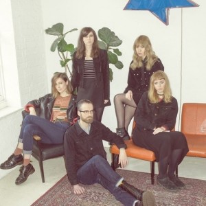 Novella ดาวน์โหลดและฟังเพลงฮิตจาก Novella