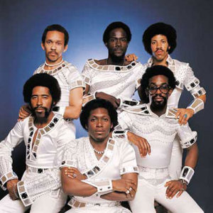 The Commodores ดาวน์โหลดและฟังเพลงฮิตจาก The Commodores