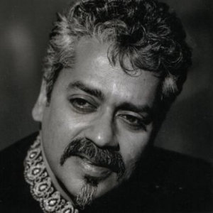 Hariharan ดาวน์โหลดและฟังเพลงฮิตจาก Hariharan