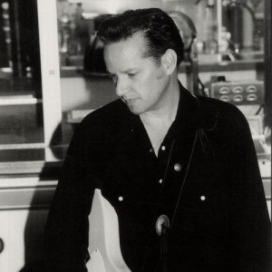 Eric Blakely ดาวน์โหลดและฟังเพลงฮิตจาก Eric Blakely