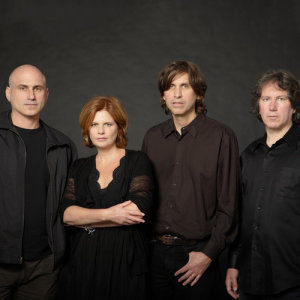 Cowboy Junkies ดาวน์โหลดและฟังเพลงฮิตจาก Cowboy Junkies