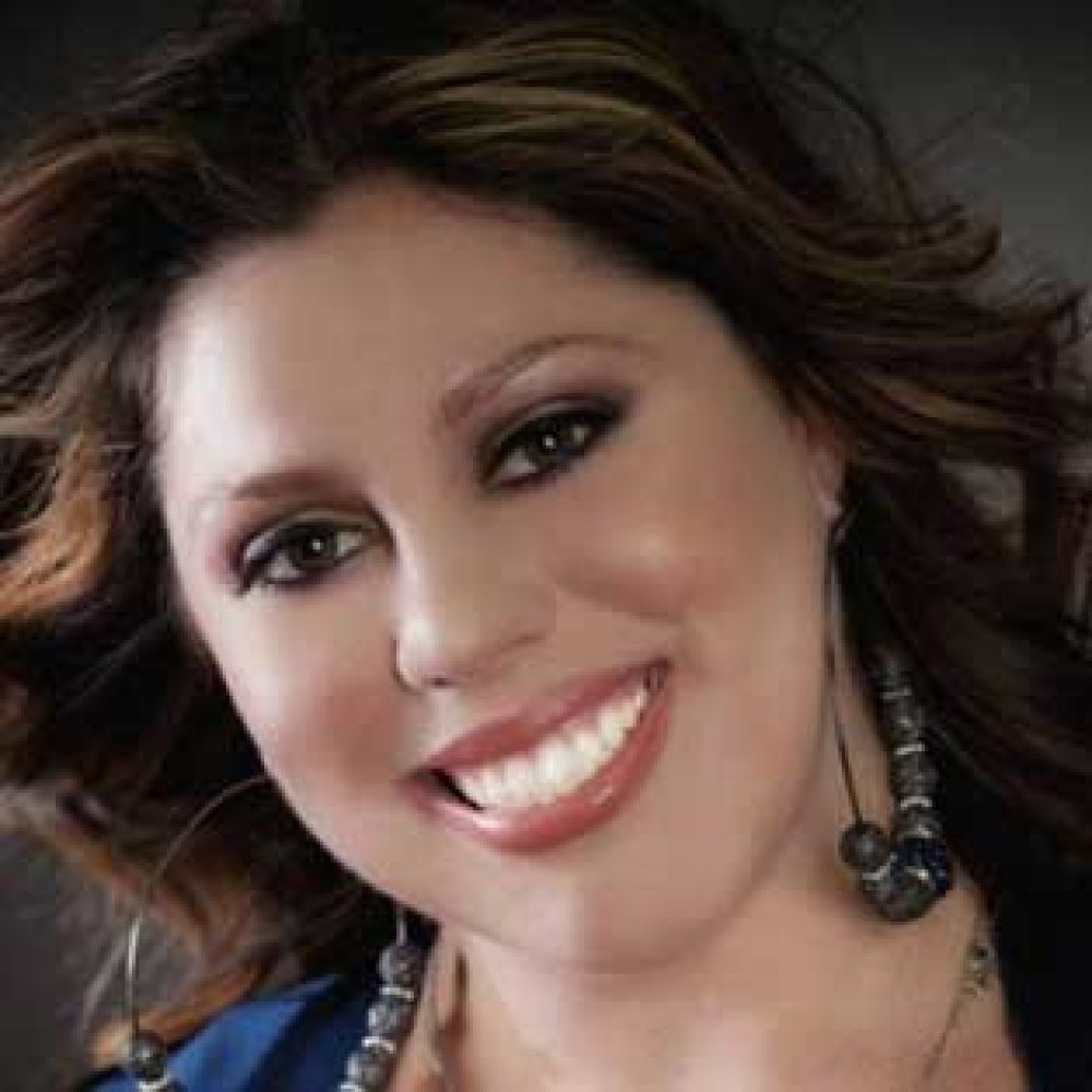 Andrea Helms