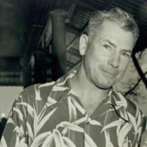 Webley Edwards ดาวน์โหลดและฟังเพลงฮิตจาก Webley Edwards