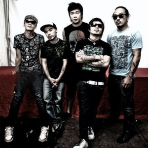 Saint Loco ดาวน์โหลดและฟังเพลงฮิตจาก Saint Loco