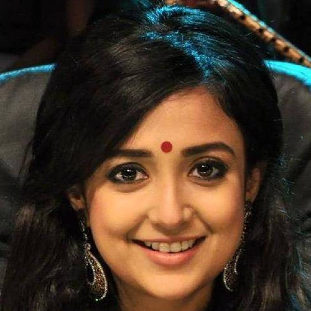 Monali Thakur