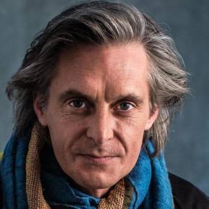 Sacha Puttnam ดาวน์โหลดและฟังเพลงฮิตจาก Sacha Puttnam