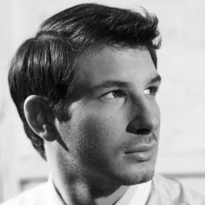 Giorgos Perris ดาวน์โหลดและฟังเพลงฮิตจาก Giorgos Perris